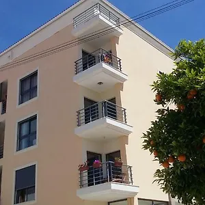Vacaciones En El Paraiso , Lagoa (Algarve) Portugal